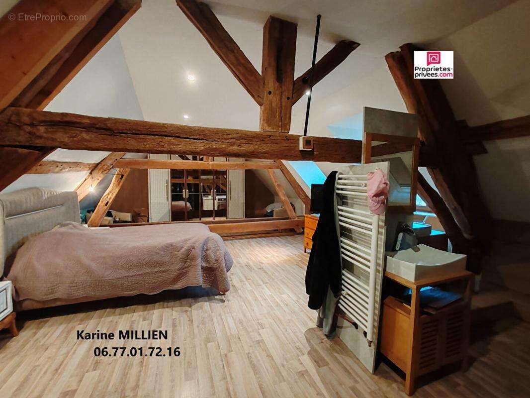 Maison à LE BOULLAY-MIVOYE