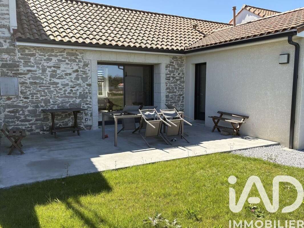 Photo 3 - Maison à CHAUVE
