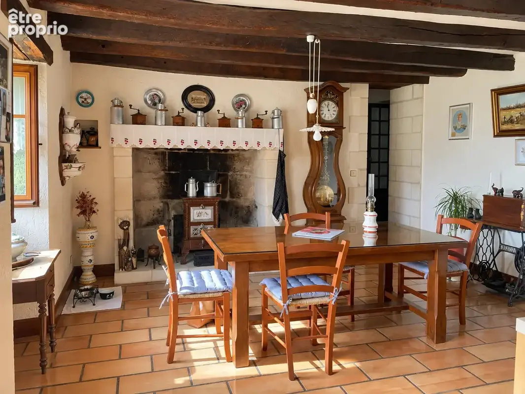 Charme et authenticite pour cette longere en pierre en excellent etat - photo 12