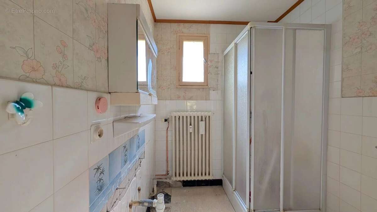Appartement à LE BOURGET-DU-LAC