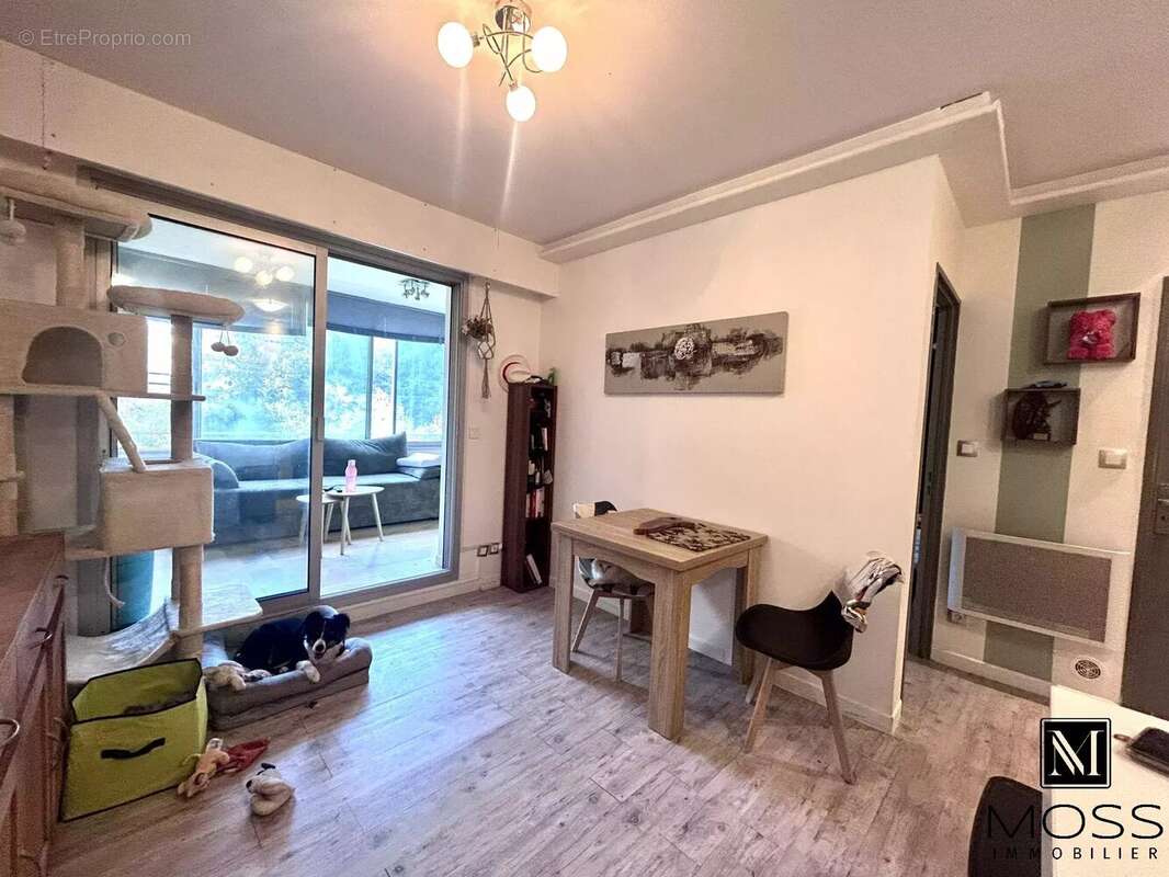 Appartement à VILLENEUVE-LOUBET