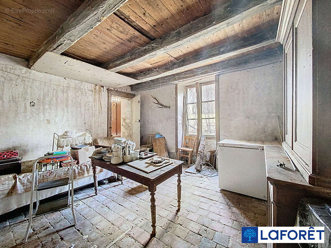 Maison à SAINT-MAURICE-SUR-VINGEANNE