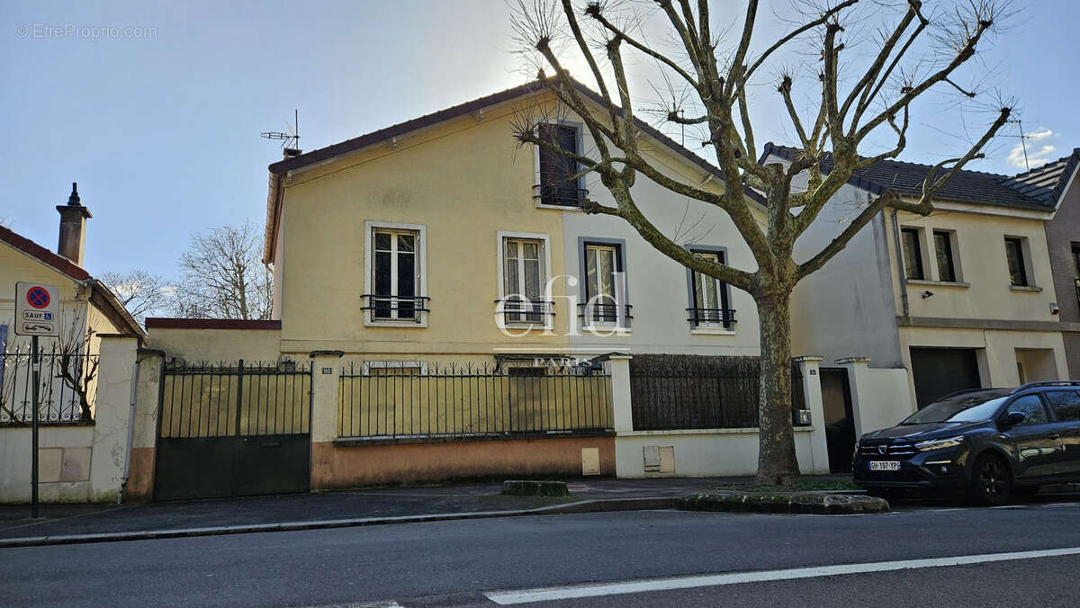 Maison à SAINT-MAURICE