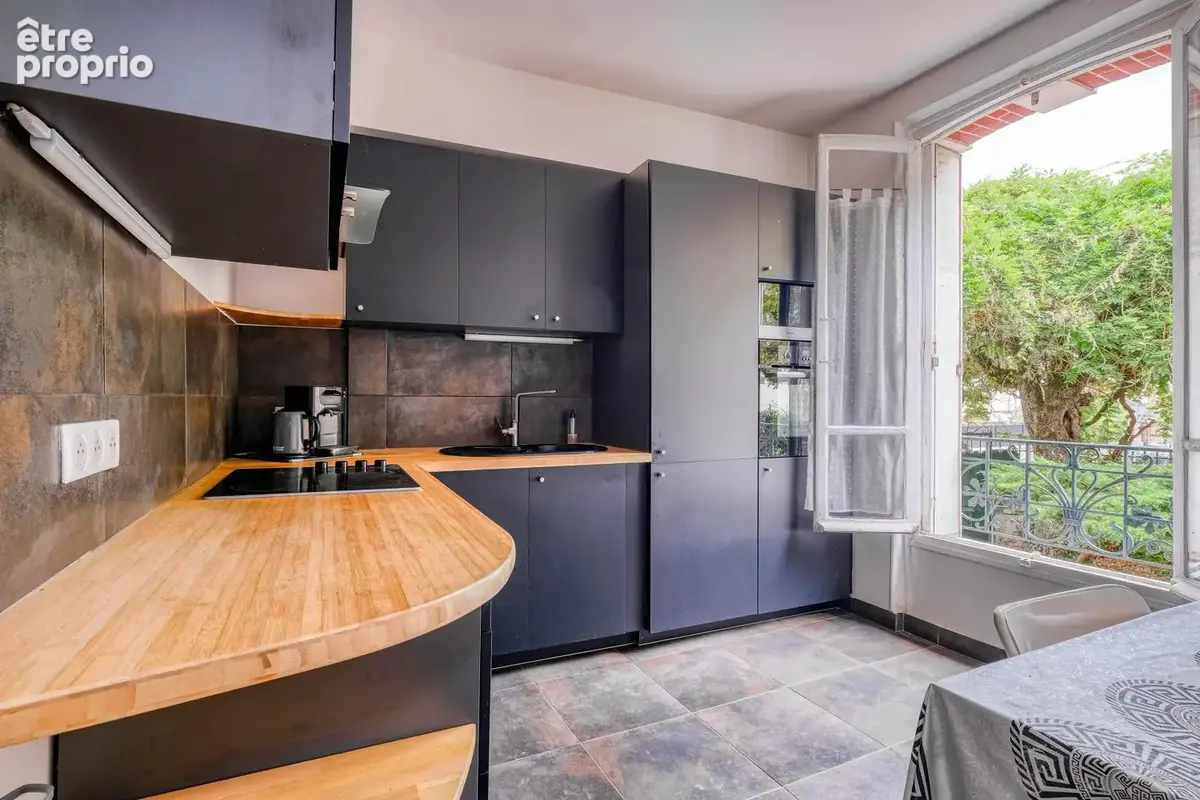 Maison 130 m² à Villemomble  - photo 4