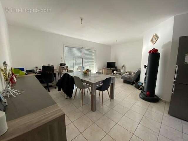 Maison 63 m² à Vaire  - photo 2