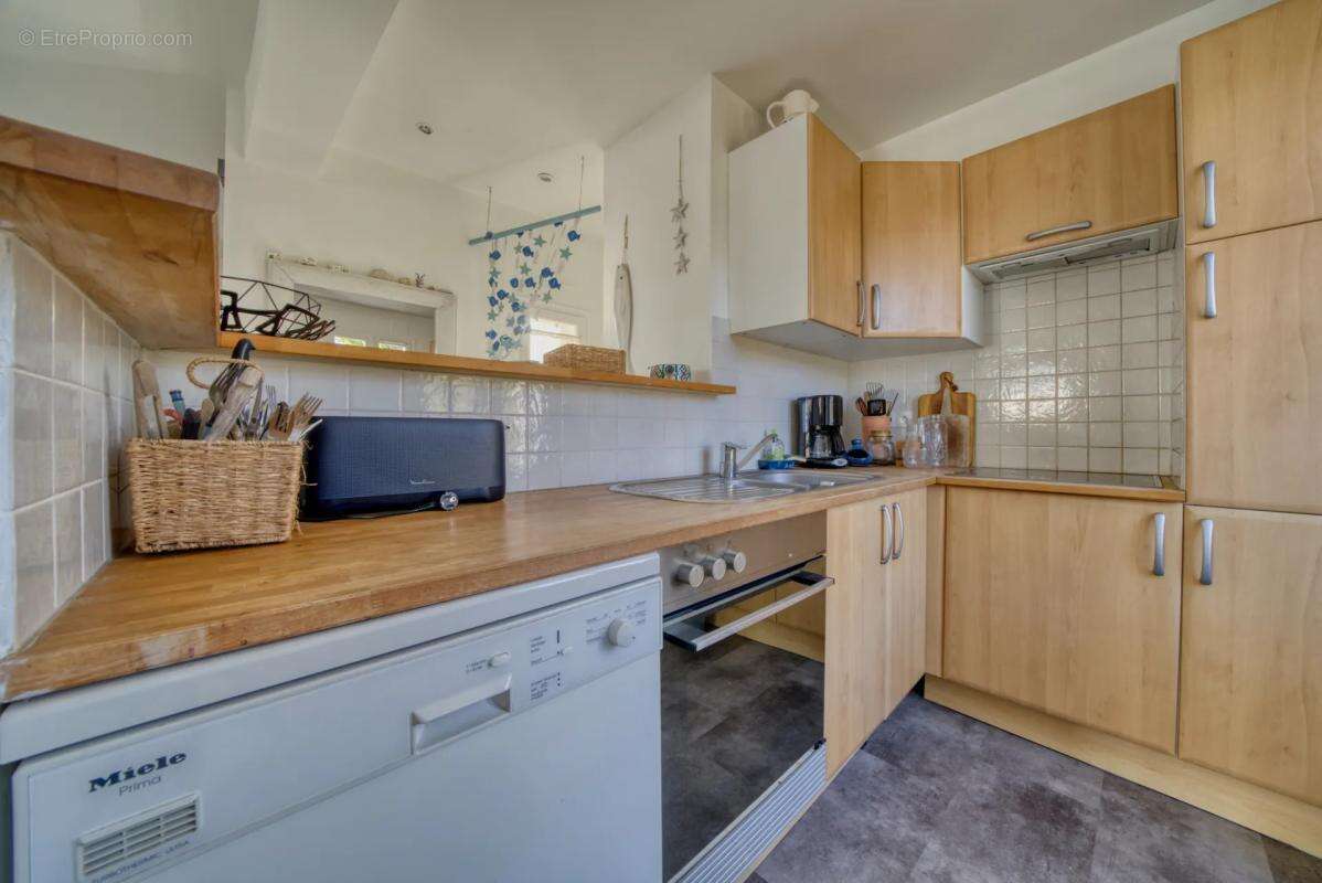 Appartement à SAINT-MARTIN-DE-RE