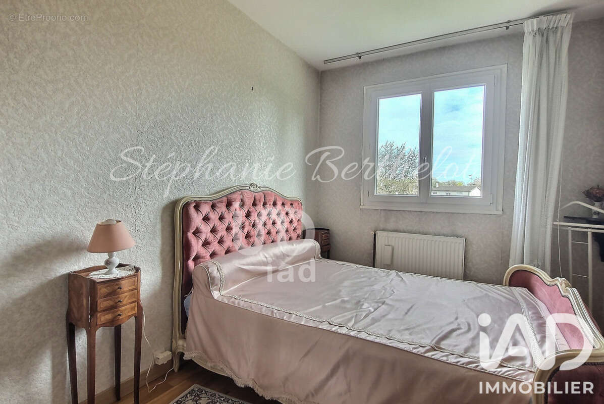 Maison 88 m² à Claye-Souilly  - photo 7