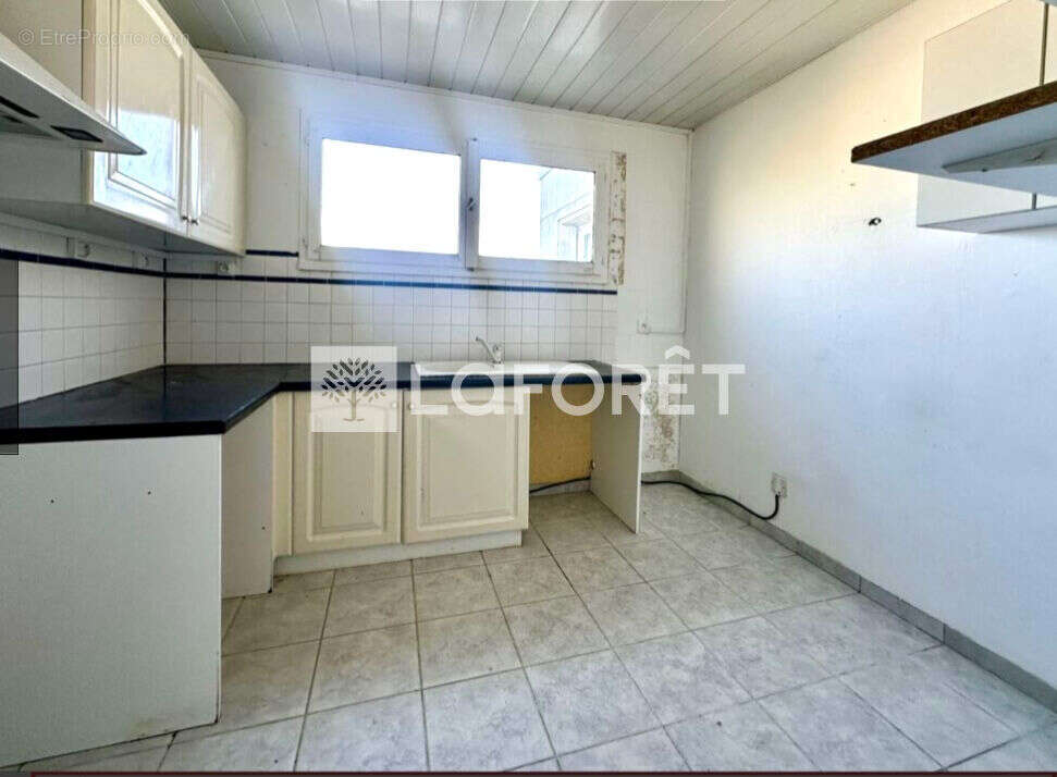 Appartement à MONTIGNY-LE-BRETONNEUX