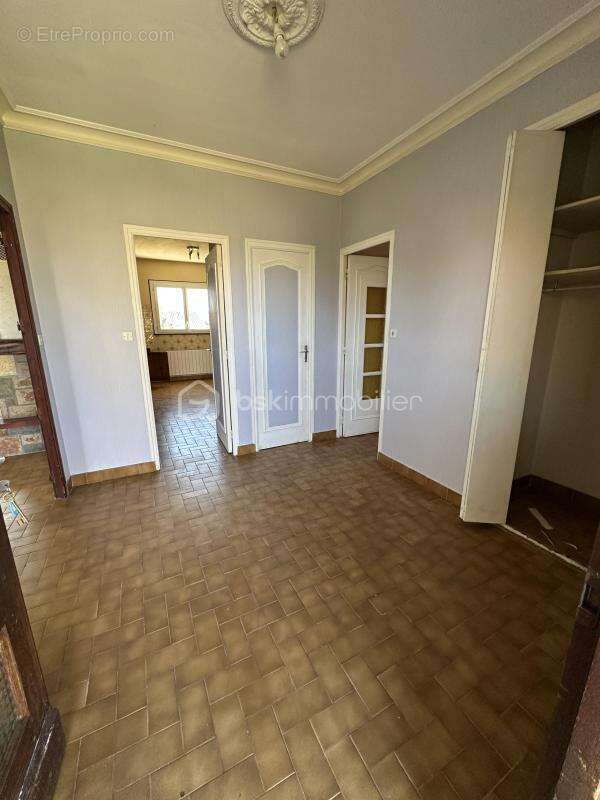 Maison à NEUVILLE-DE-POITOU