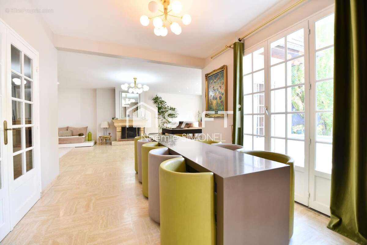 Photo 2 - Maison à CHILLY-MAZARIN