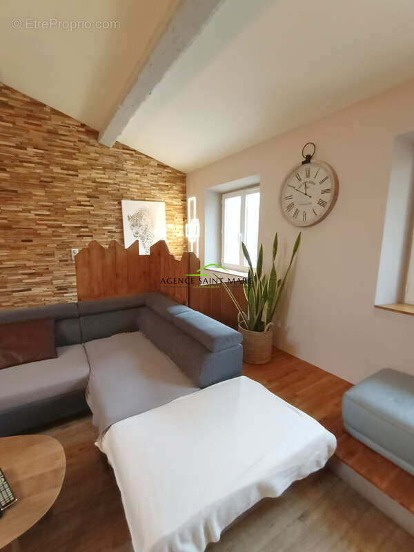 Maison à CABRIS