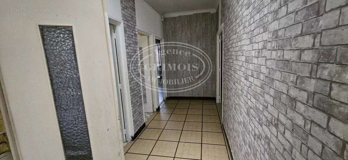 Appartement à LEZIGNAN-CORBIERES