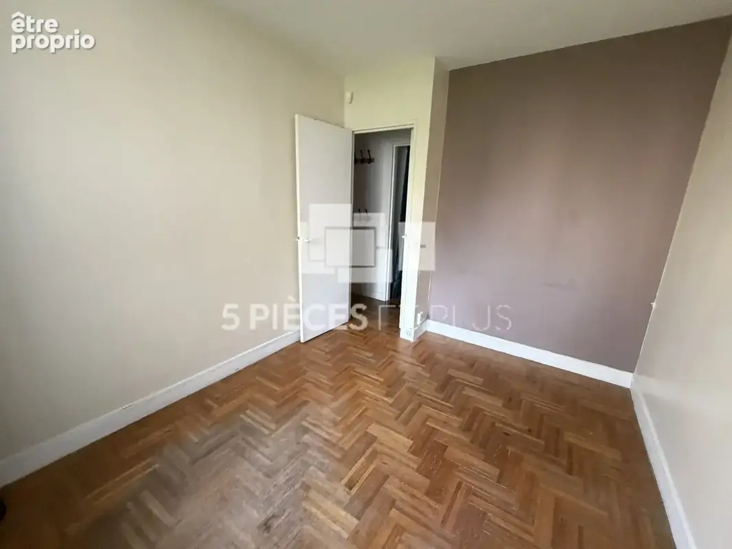 Résidence recherchée à 2 pas de toutes les commodités - photo 12
