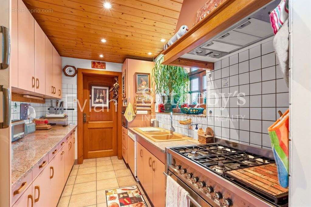 Maison à MAXILLY-SUR-LEMAN