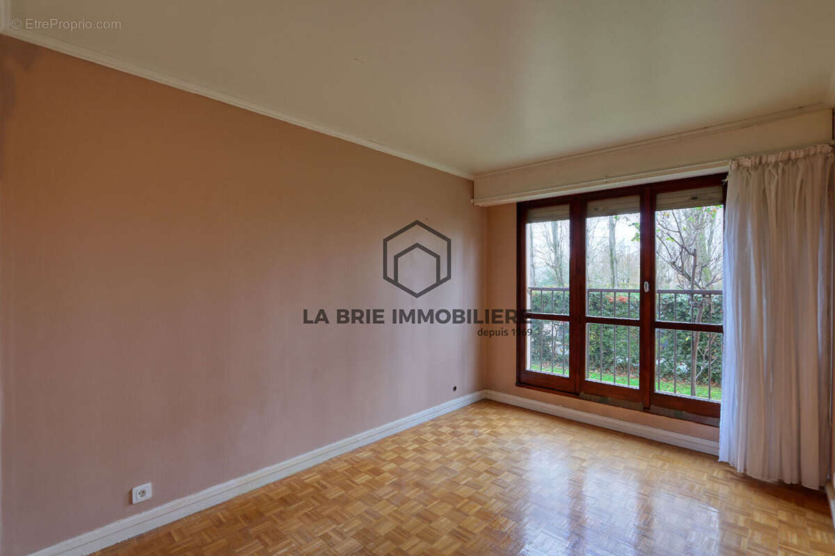 Appartement à VILLECRESNES