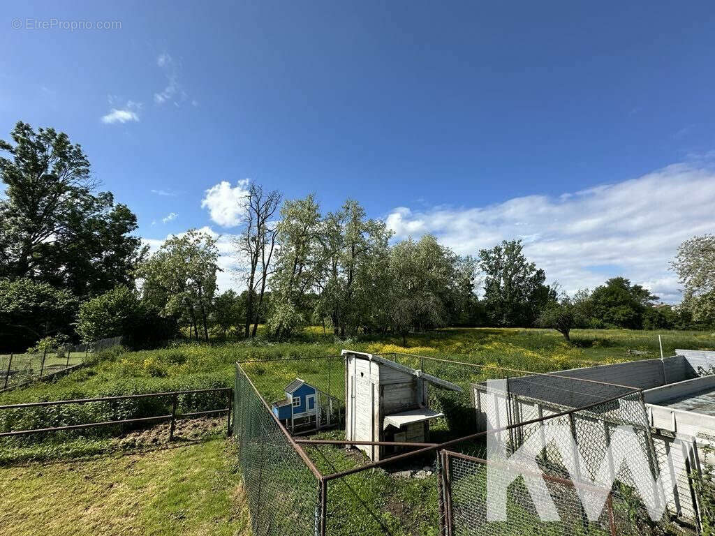 Maison 202 m² à Culhat  - photo 4