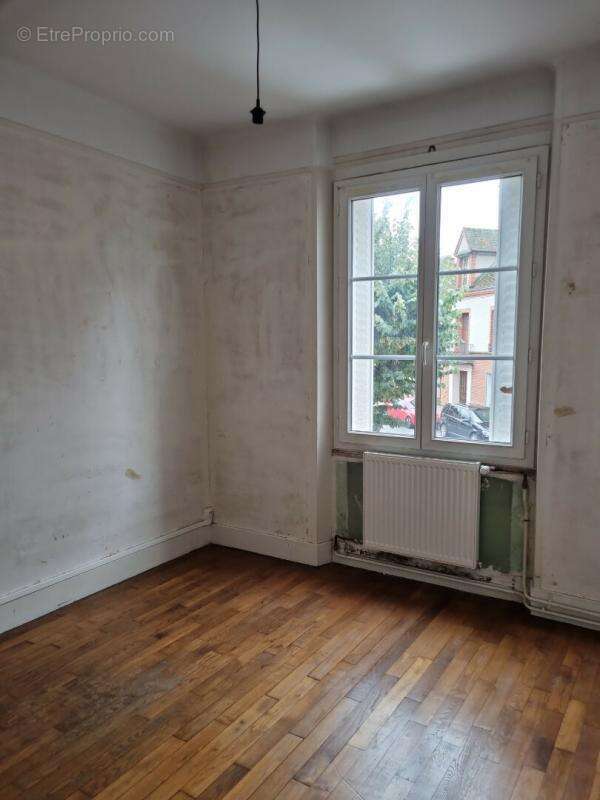 Maison à SULLY-SUR-LOIRE