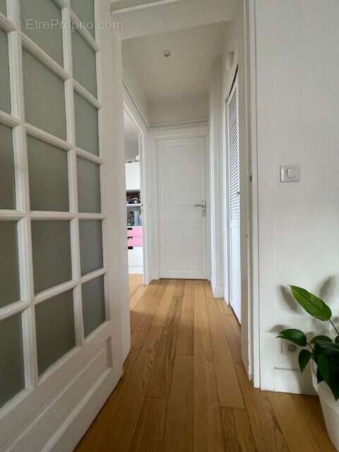 Appartement à LE BLANC-MESNIL