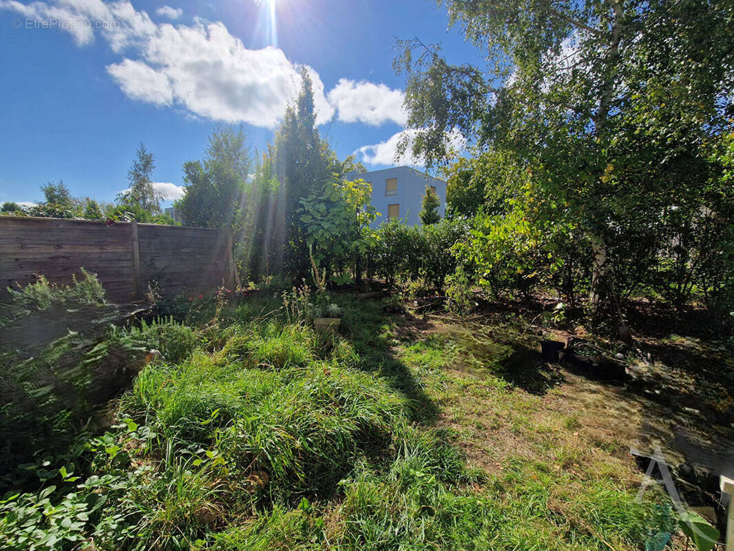 Maison à COLOMBELLES
