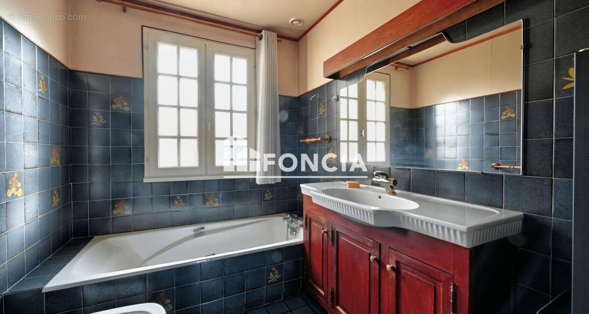 Maison à MANTES-LA-VILLE