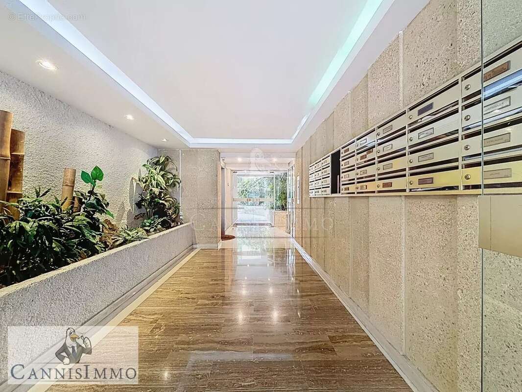 Appartement à CANNES