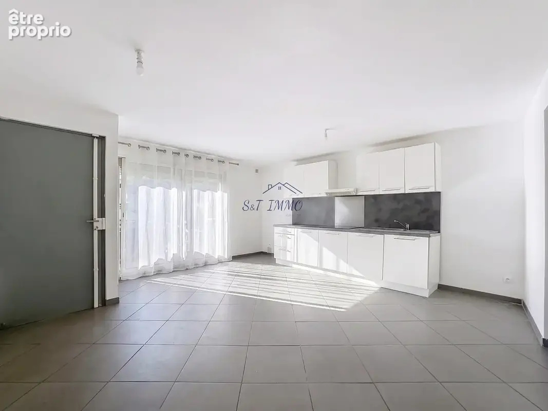 Appartement lumineux, 2 chambres et terrasse - photo 3