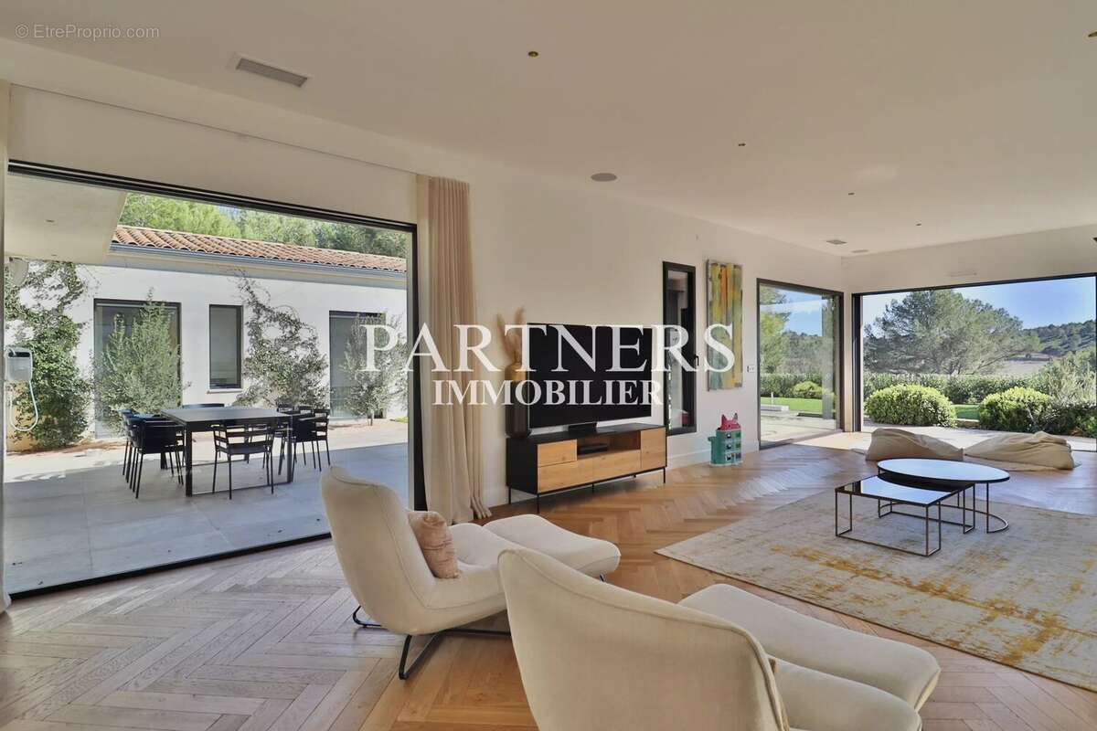 Maison à AIX-EN-PROVENCE