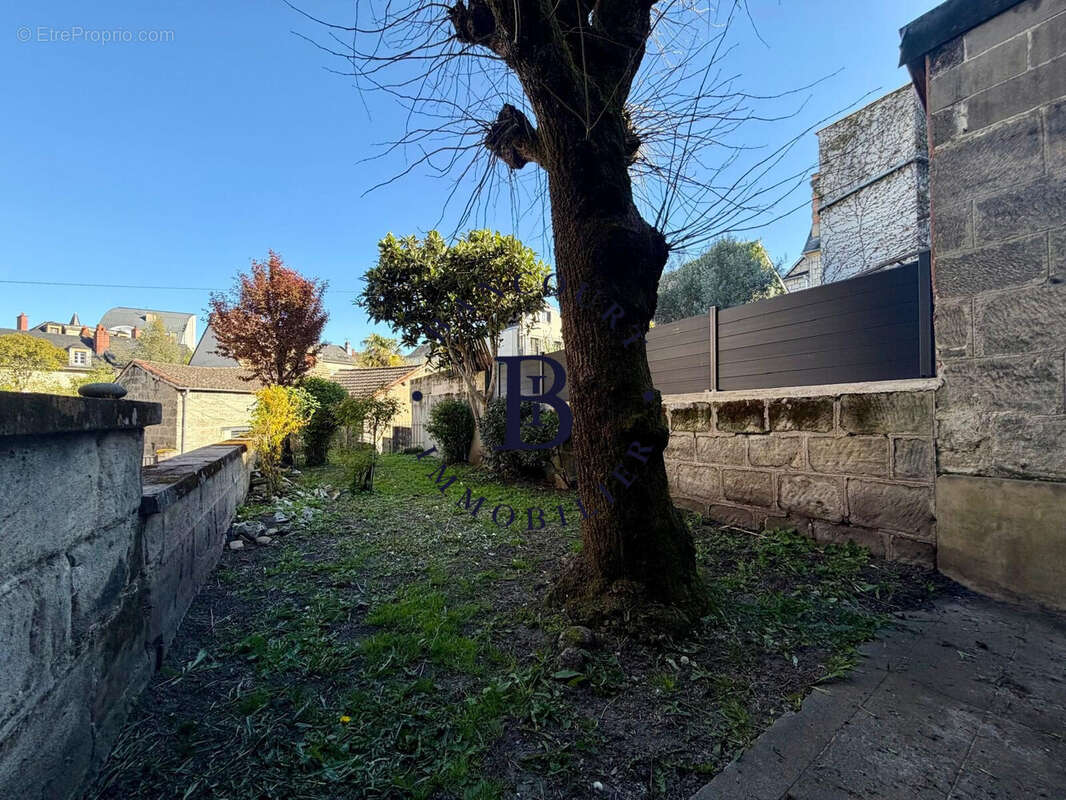 Maison à BRIVE-LA-GAILLARDE