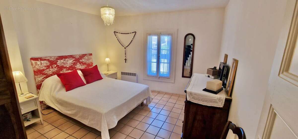 Maison à NEZIGNAN-L&#039;EVEQUE