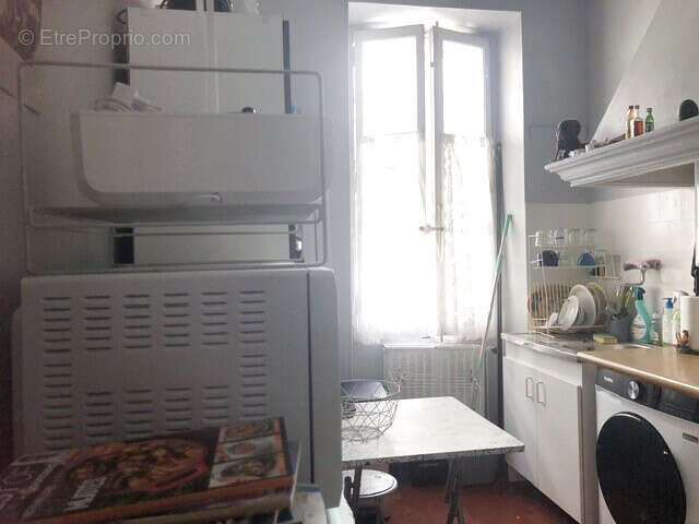 Appartement à MARSEILLE-6E