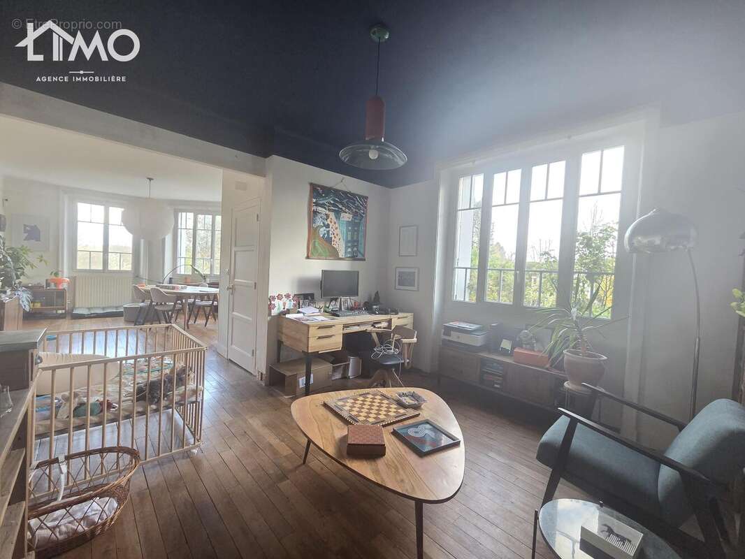 n°4 - Maison à SAINT-LEONARD-DE-NOBLAT