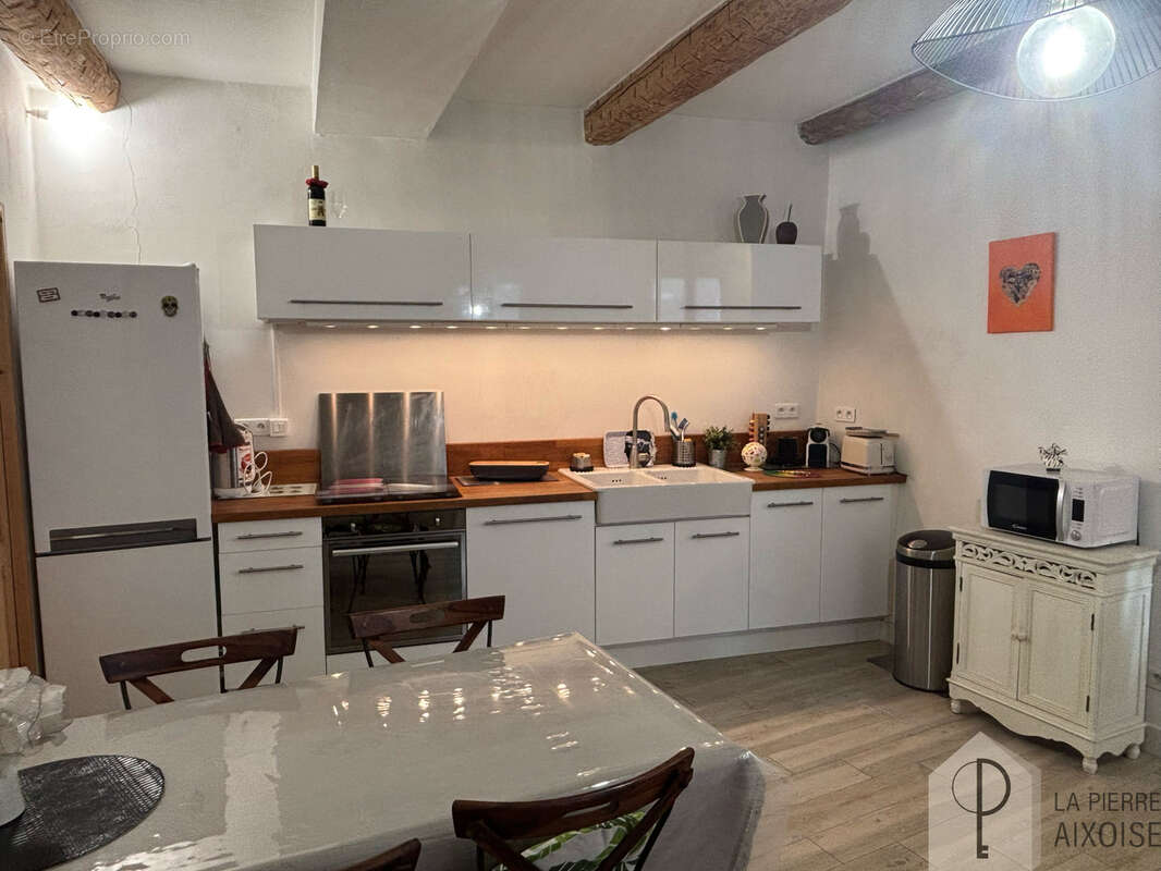 Appartement à AIX-EN-PROVENCE
