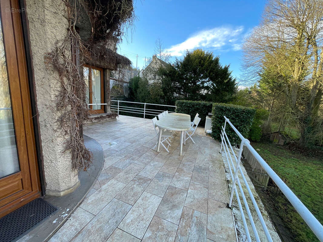 Maison bourgeoise  8 pièce(s) 173 m2 - photo 3