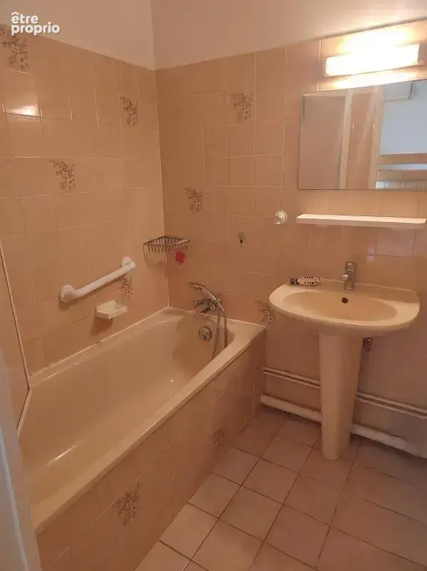 Appartement à rénover - photo 4