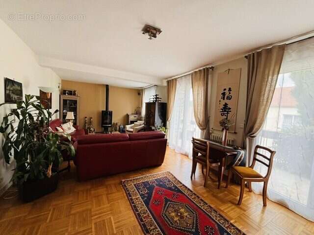Maison 145 m² à Le Mesnil-Amelot  - photo 5
