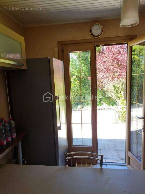 Maison à ORIGNY-SAINTE-BENOITE