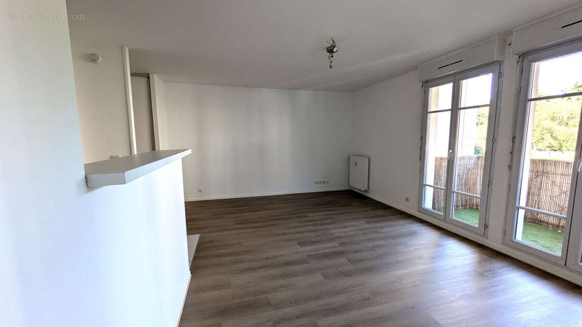 Appartement 40 m² à Eragny  - photo 7