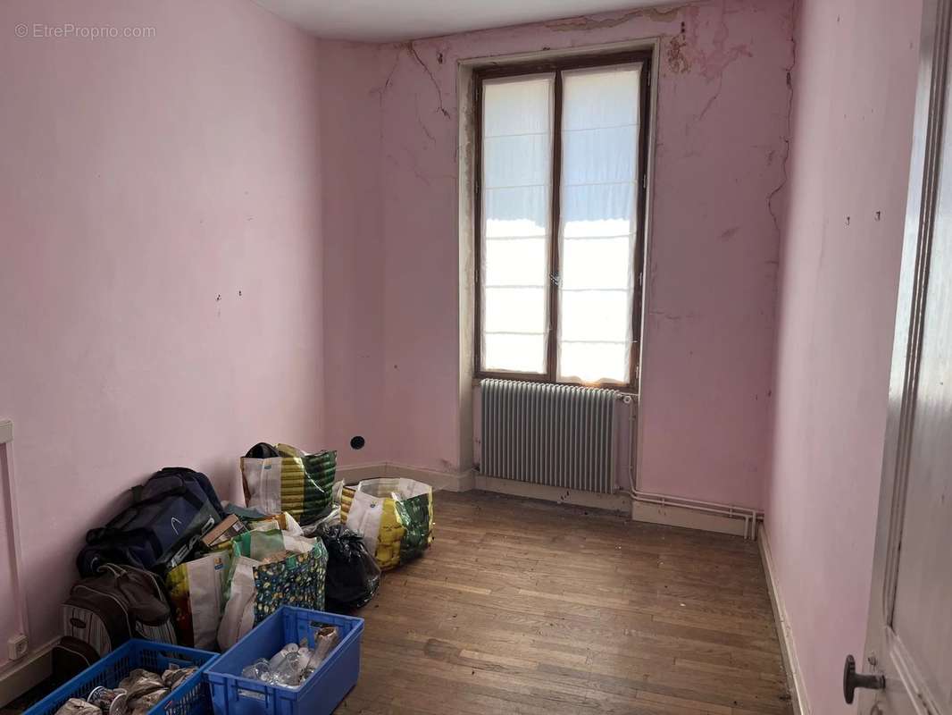 Maison à LATHUS-SAINT-REMY