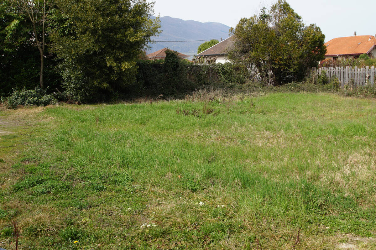 Terrain à AIX-LES-BAINS