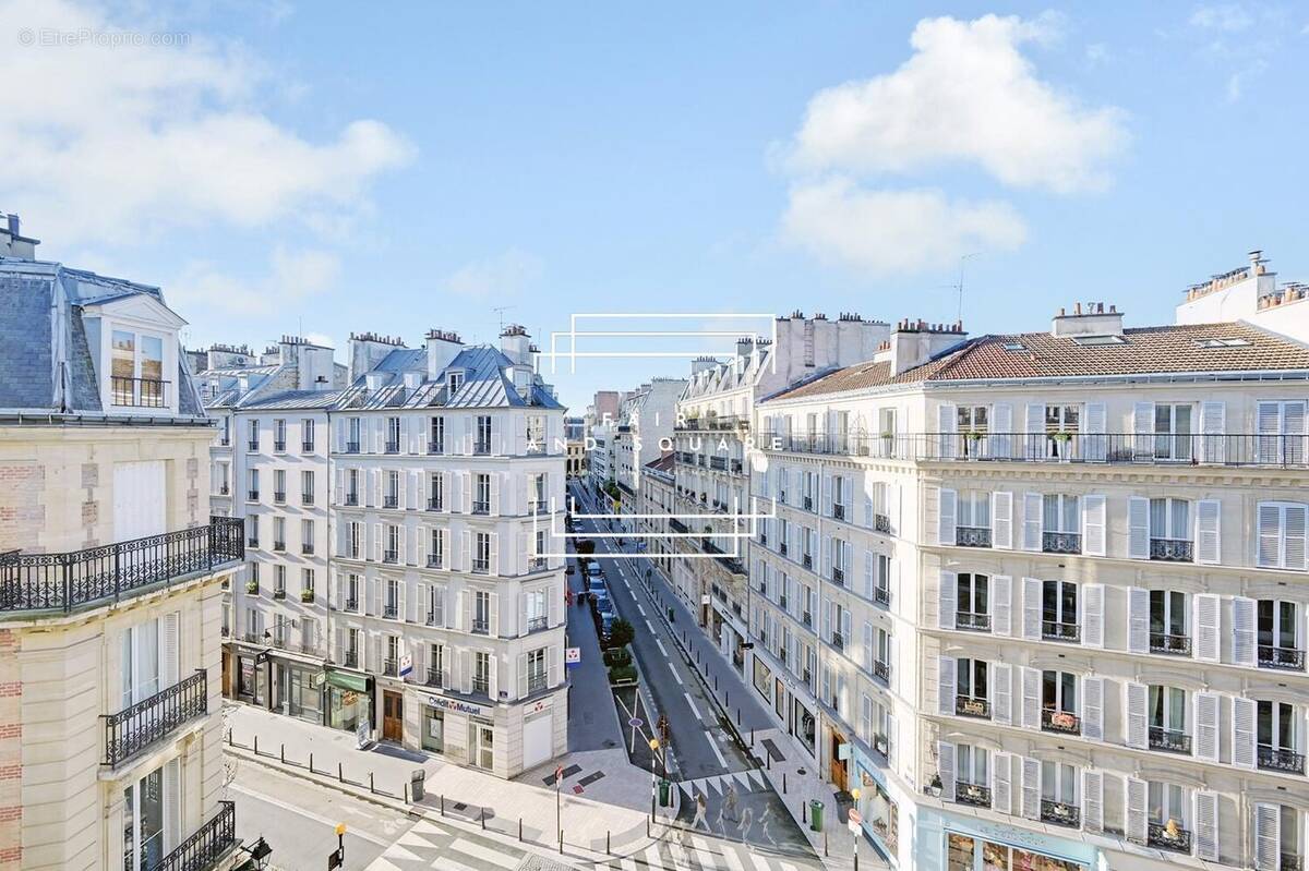 Appartement à NEUILLY-SUR-SEINE