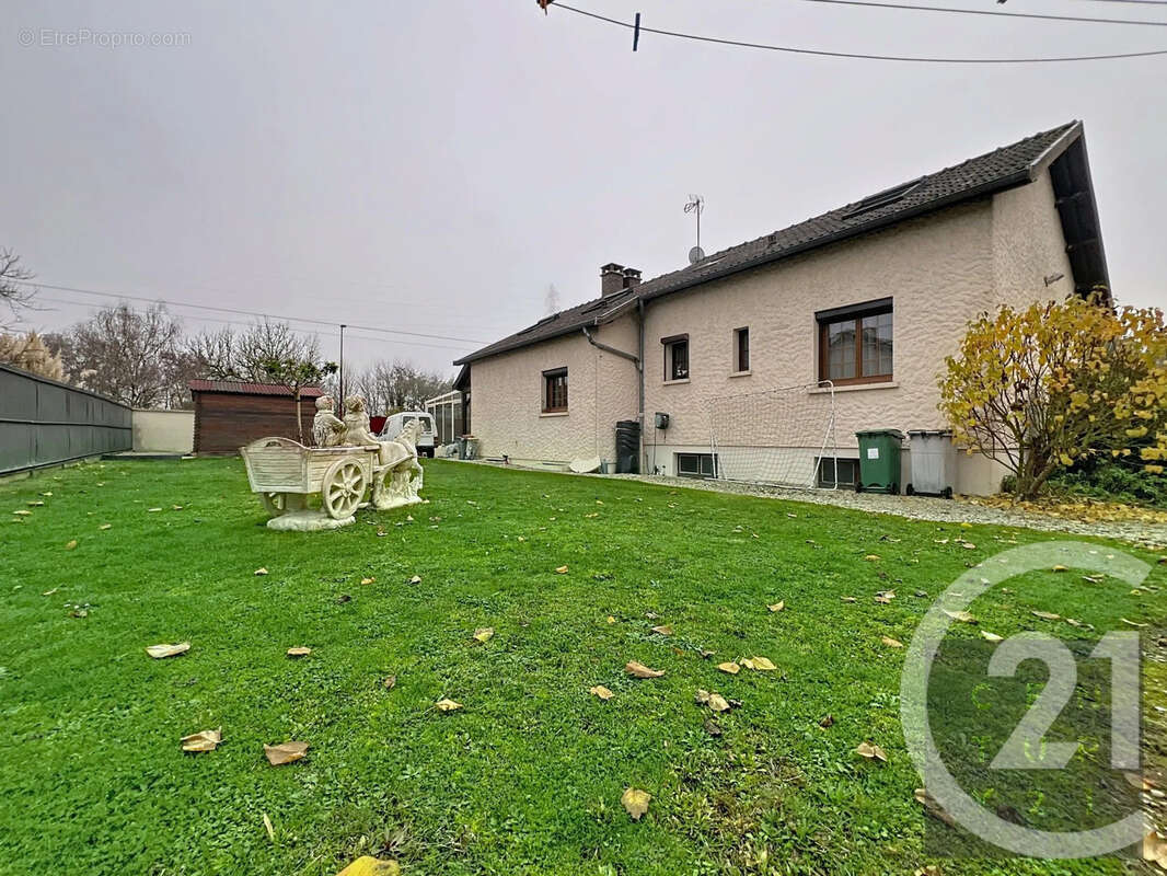 Maison à CRENEY-PRES-TROYES