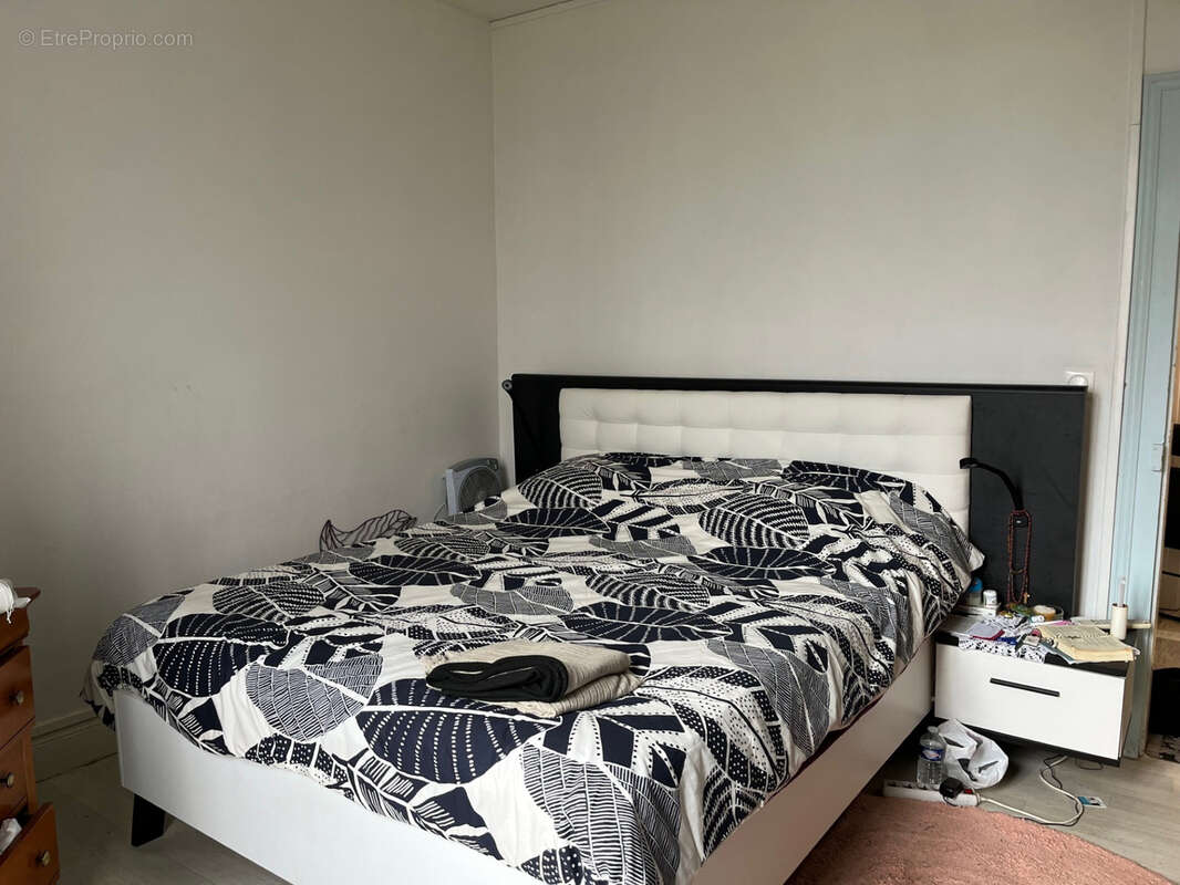 Maison à COUSSAC-BONNEVAL