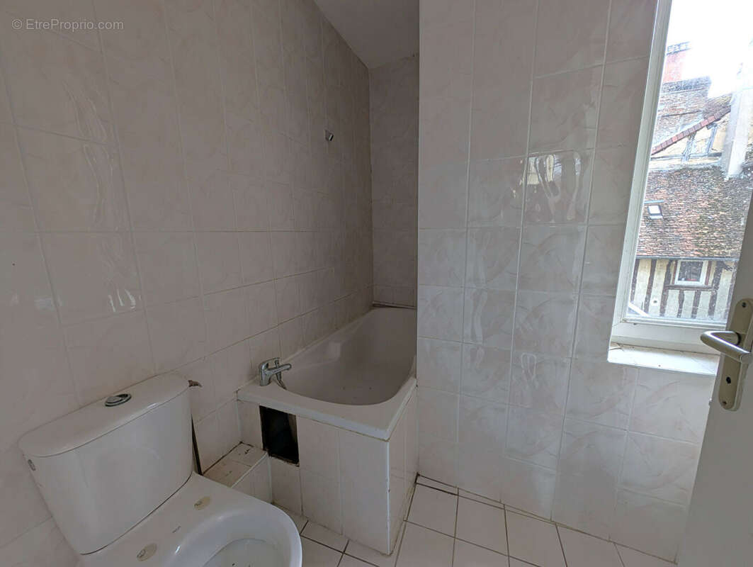 Appartement à TOUCY