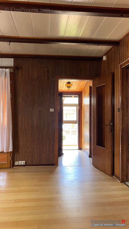 Maison 65 m² à Sainte-Croix-Aux-Mines  - photo 4