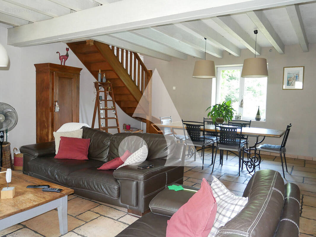 Maison à LE CREUSOT