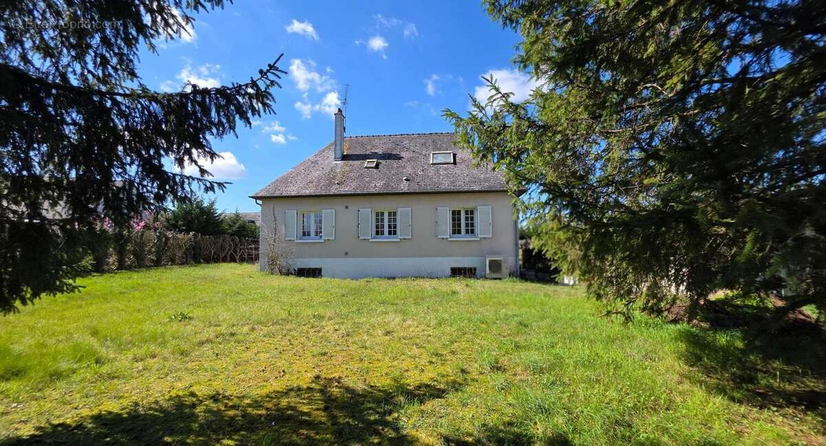 Photo 2 - Maison à BAUGE