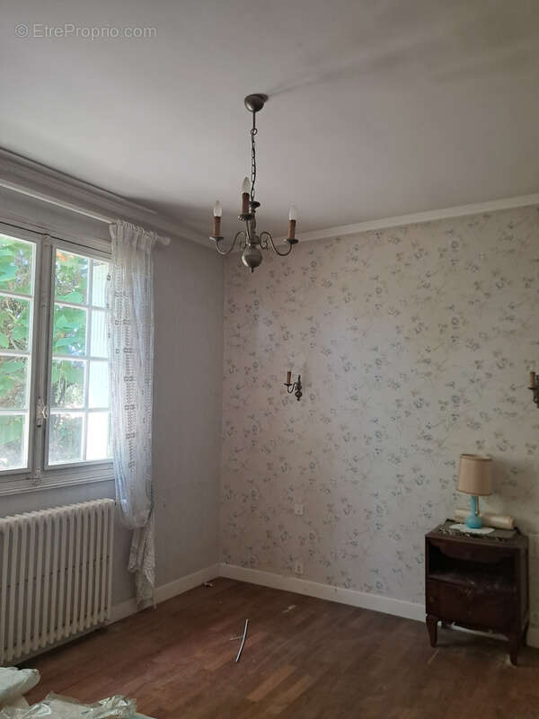 Une maison T4 pleine de potentiel vous attend aux portes de Lubersac ! - photo 6