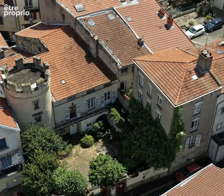 Demeure de caractere au coeur de plusieurs siecles d'histoire - photo 3