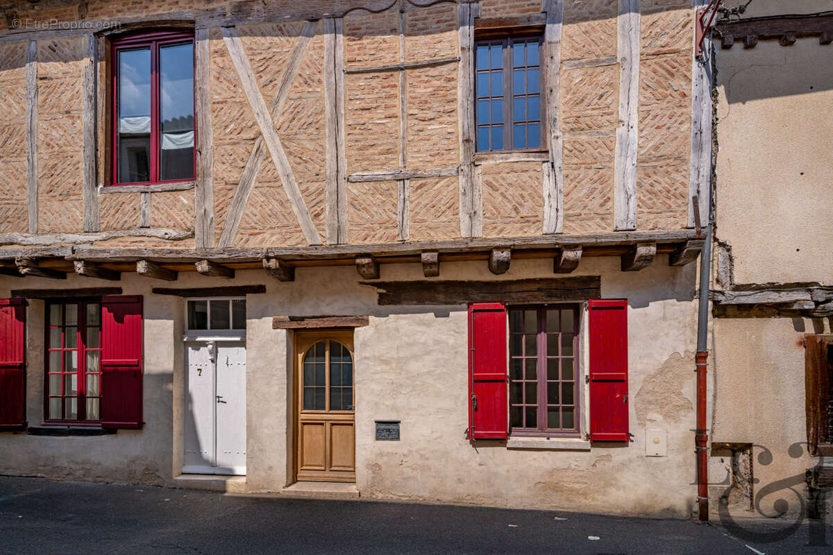 Maison à CASSENEUIL