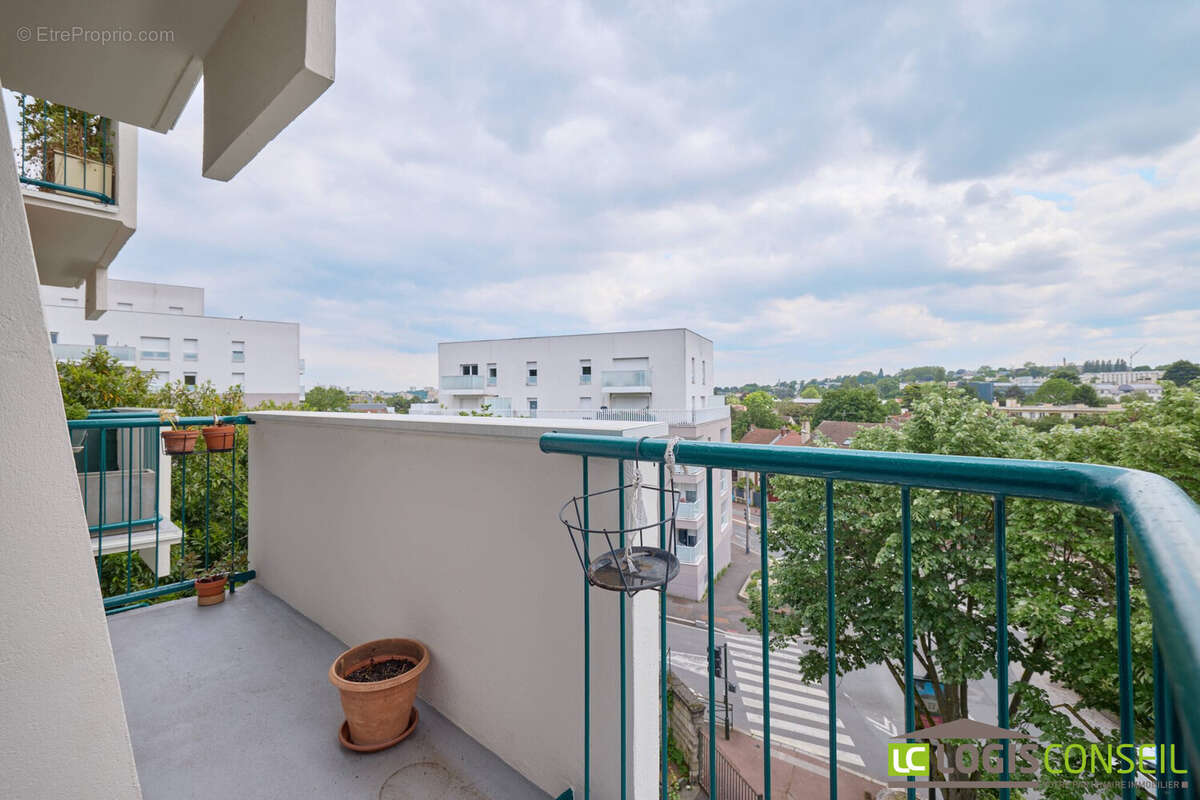 Appartement à BAGNEUX